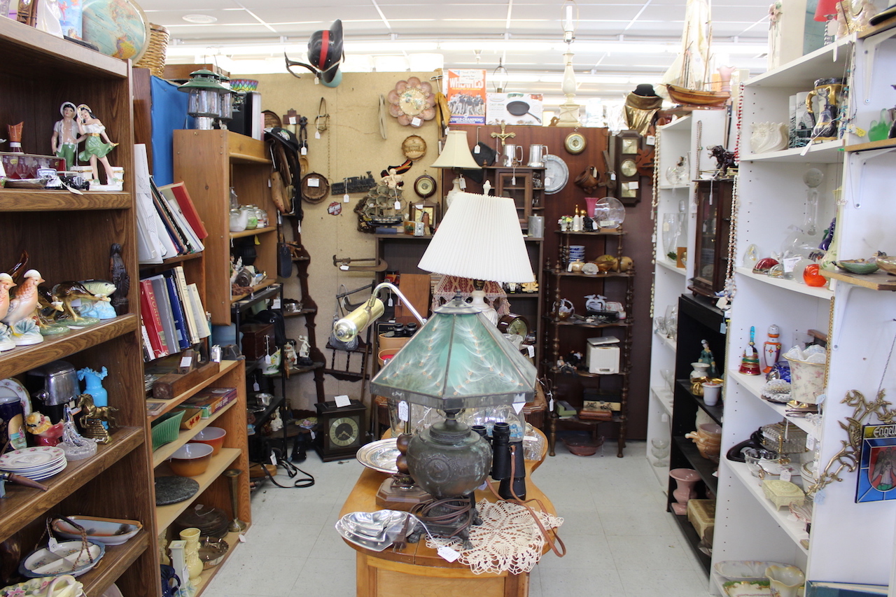 Midland Antique Center | Come find your treasures!